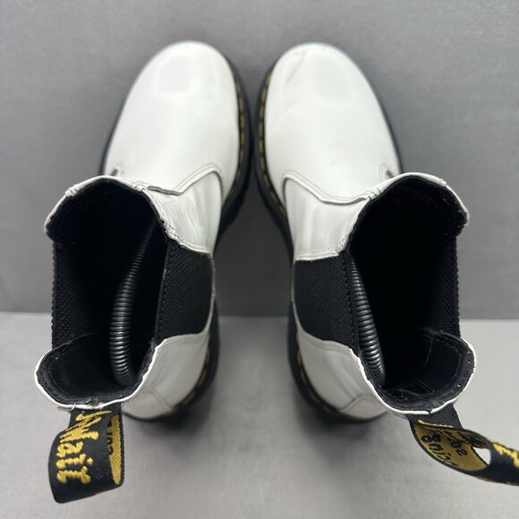 Dr. Martens 2976 Quad Womens Size 7 Chelsea Boots White Smooth Leather Pull On - Picture 6 of 8